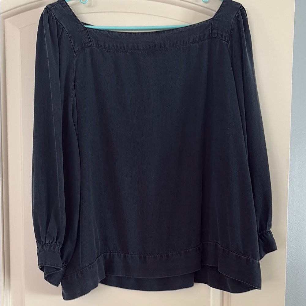 GAP Black 3/4 Sleeve Blouse with square neckline Women’s XL